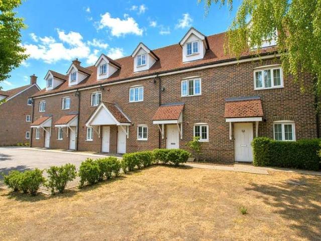 House for rent in Westborough, Surrey