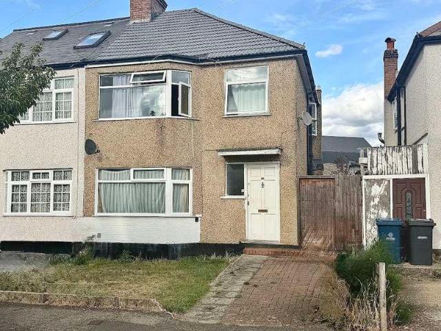 House for rent in Kenton, Harrow On The Hill