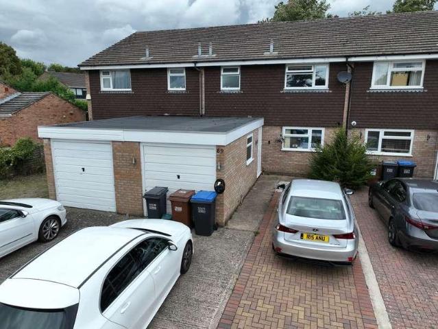 House for rent in Panshanger, Fretherne