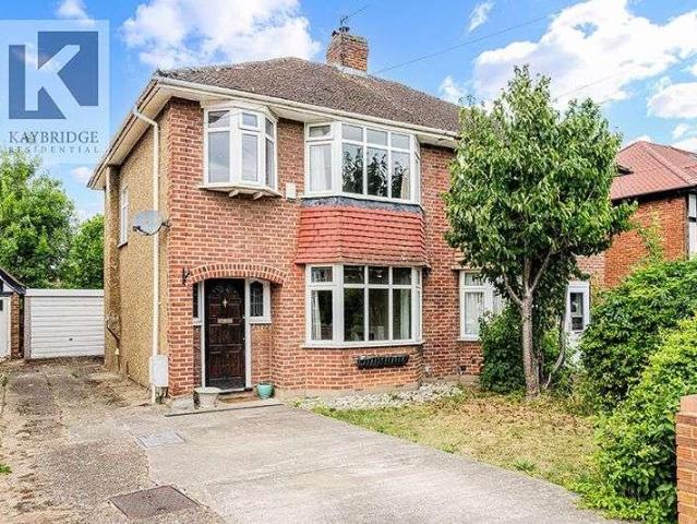 House for rent in Hook, Greater London