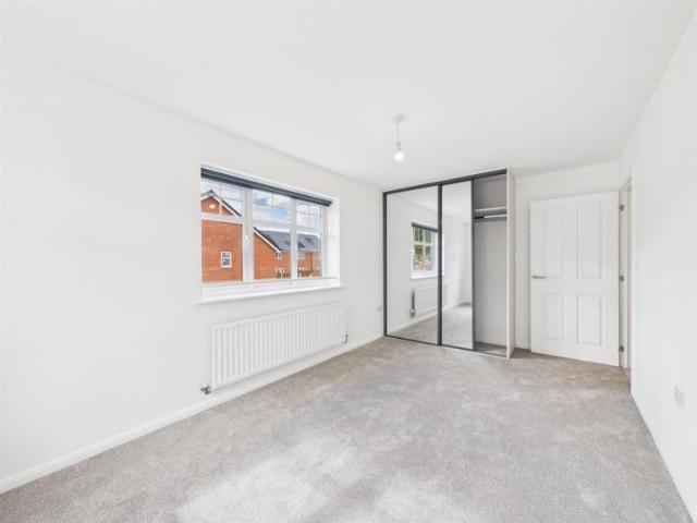 House for rent in Keresley Green, Keresley
