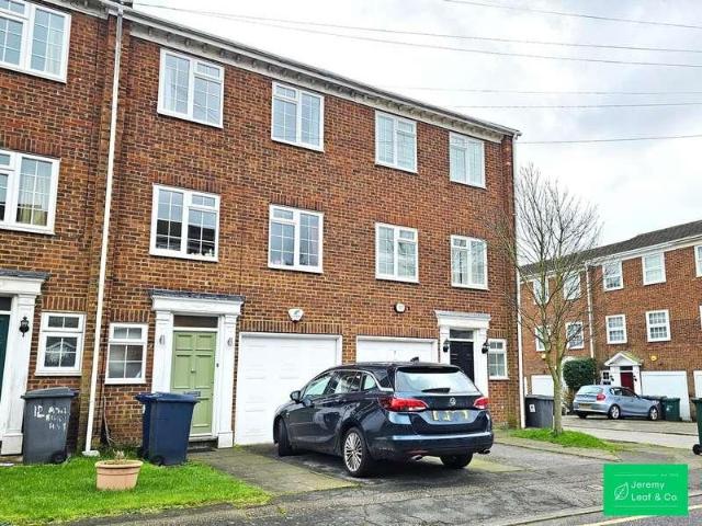 House for rent in Finchley, Greater London