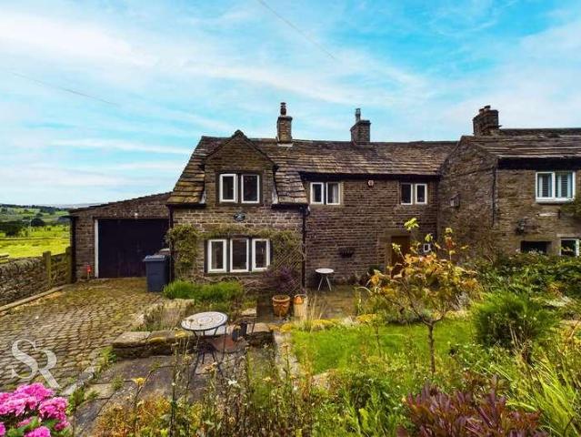 House for rent in Charlesworth, East Midlands