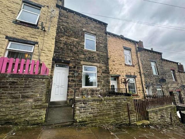 House for rent in Long Lee, West Yorkshire