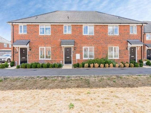House for rent in Littlecote, West Sussex