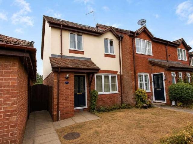 House for rent in Hollywater, Bolton Low Houses