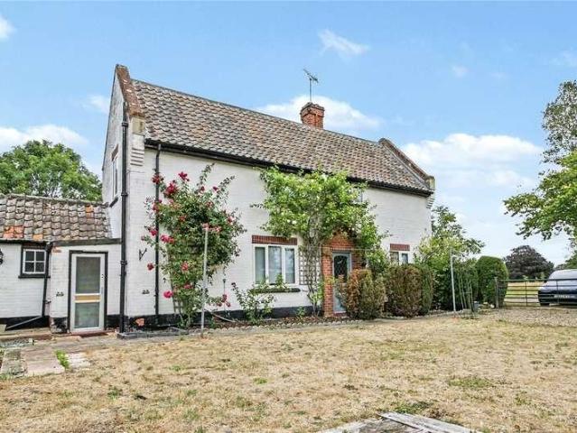 House for rent in Burgh St Peter, Norfolk
