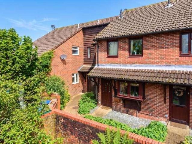 House for rent in Goldsworth Park, Woking