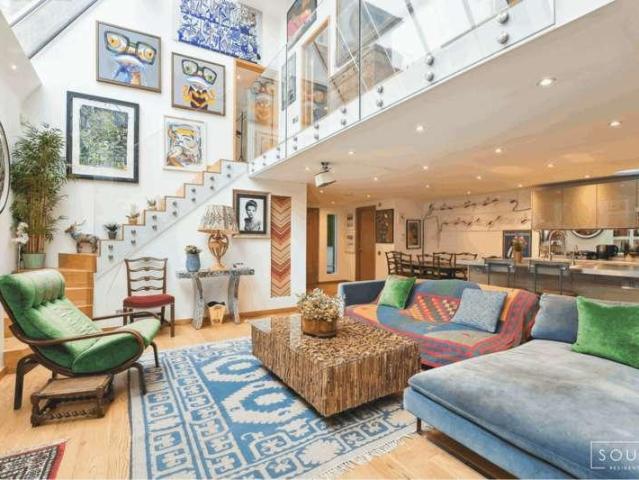 House for rent in Brompton, Greater London