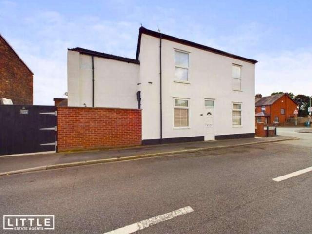 House for rent in Rainhill, St Helens