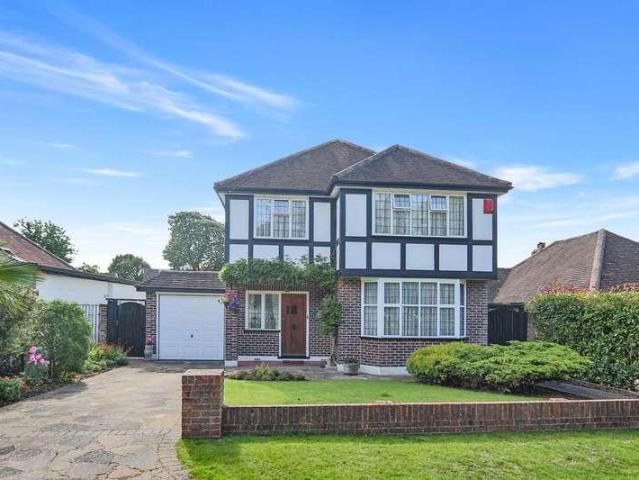 House for rent in London Borough of Croydon, Kenley