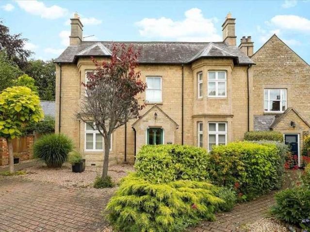 House for rent in Geddington