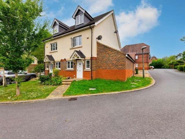 House for rent in Red Hill, Surrey