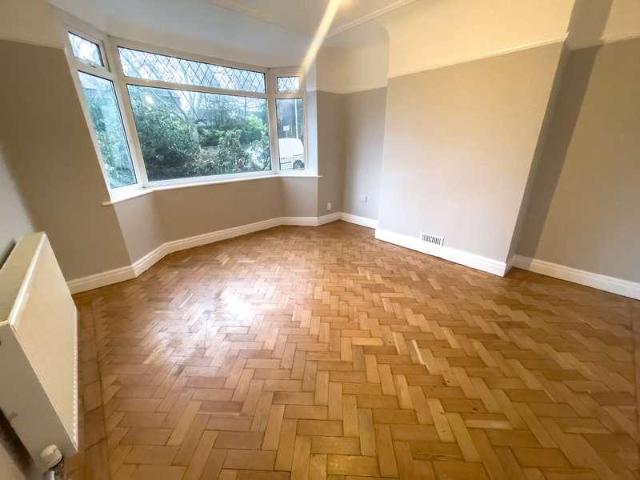 House for rent in Oak Hill Park, Calderstones