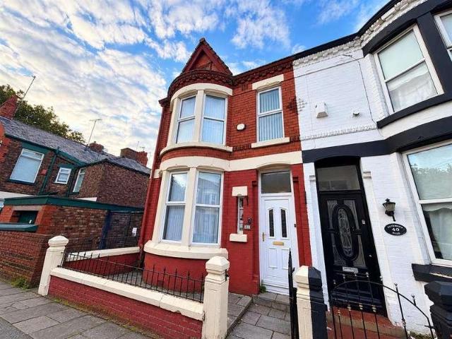 House for rent in Stoneycroft, Calderstones