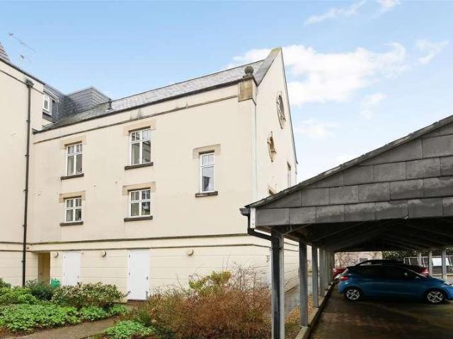 House for rent in Fratton, City Of Portsmouth