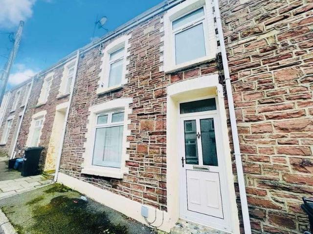 Apartment for rent in Merthyr Tydfil, Dowlais Top