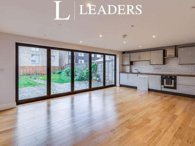House for rent in Croydon, Woodside