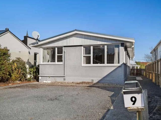 House for rent in Otakou