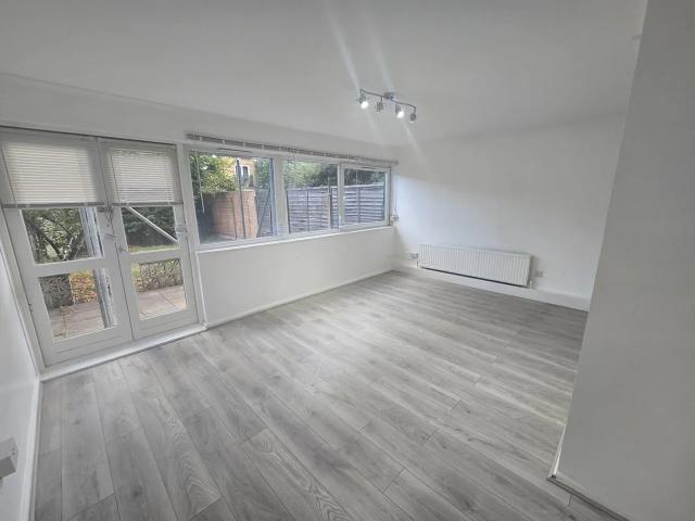 House for rent in Bromley-by-Bow, Greater London