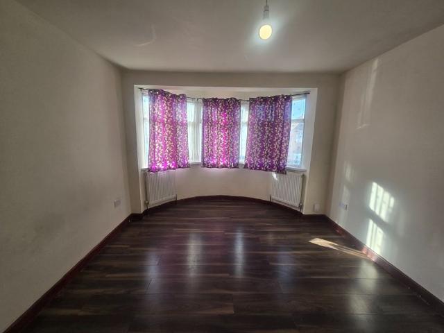 Apartment for rent in Sudbury, Greater London