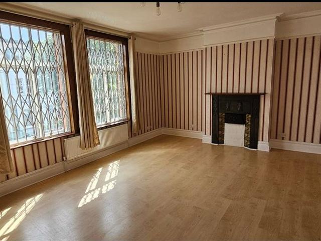 Apartment for rent in St Margarets, Greater London