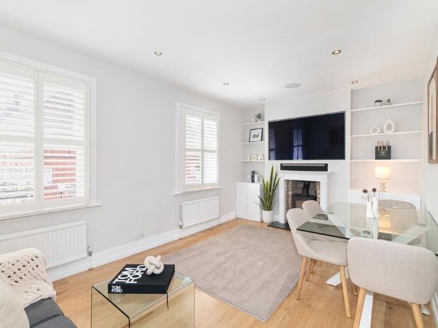 House for rent in Clapham Junction, Greater London