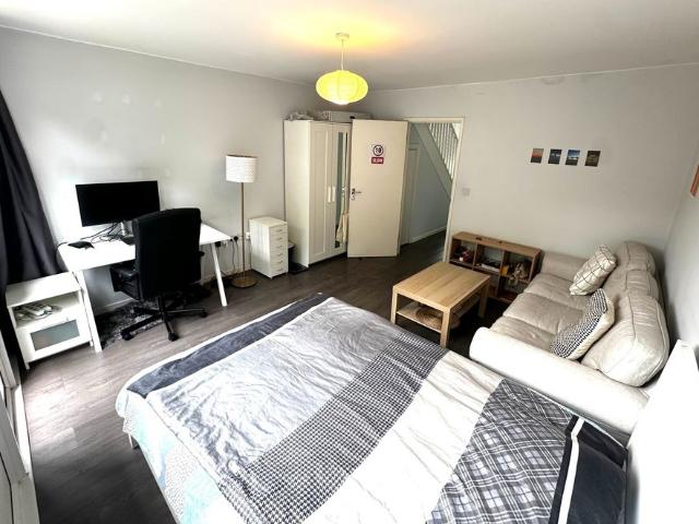 Apartment for rent in Kennington Cross, Greater London