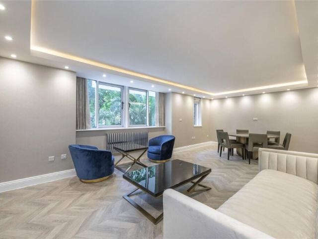 Terraced House for rent in Paddington, Paddington