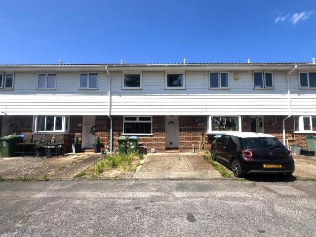 Terraced House for rent in Southampton, Bitterne Manor