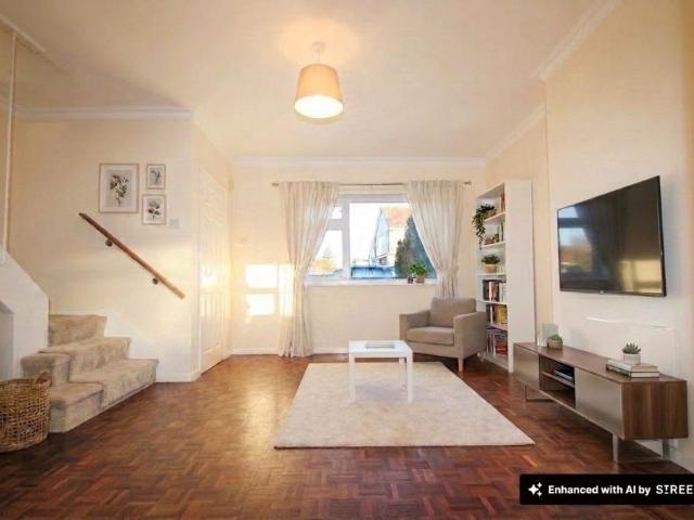 House for rent in Galmington, Rumwell