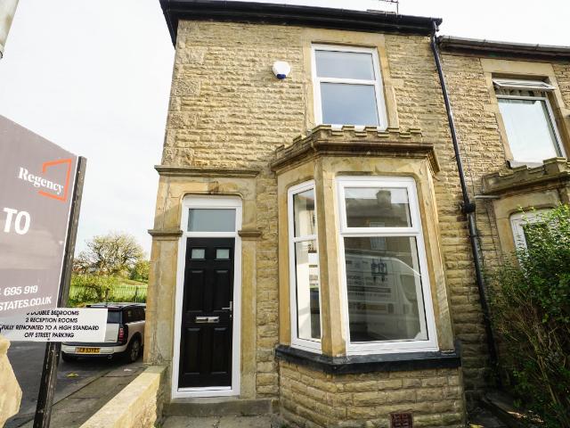Apartment for rent in Middlebrook, Bolton