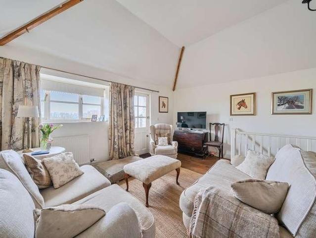 Property for sale in Ditcheat