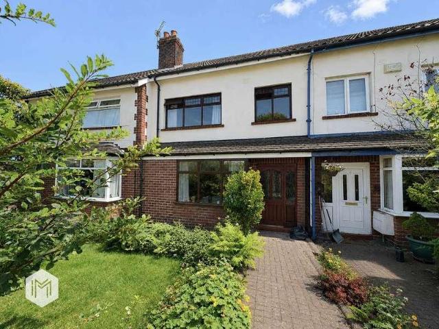 Property for sale in Hazelhurst, Bury
