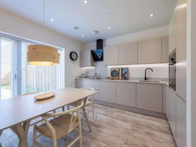 Property for sale in Middlebrook, Lee Bank