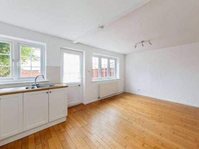 Property for sale in Caldecott, Vale of White Horse