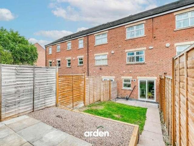 Property for sale in Turves Green, West Midlands