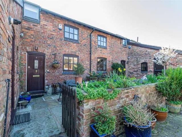 Property for sale in Lower Stretton, Warrington