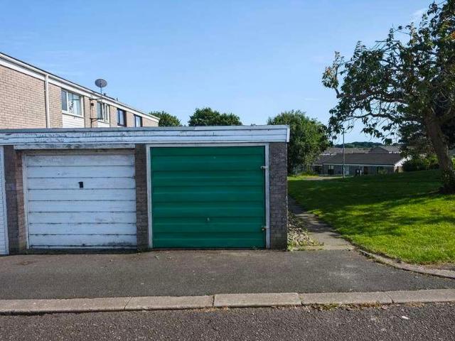 Property for sale in Morton