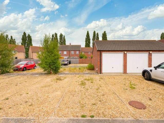 Property for sale in Fenside, Boston