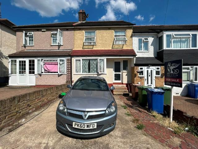 Property for sale in Grays, Essex