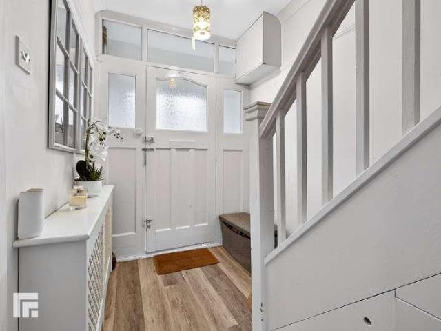 Property for sale in Gibbonsdown, Barry