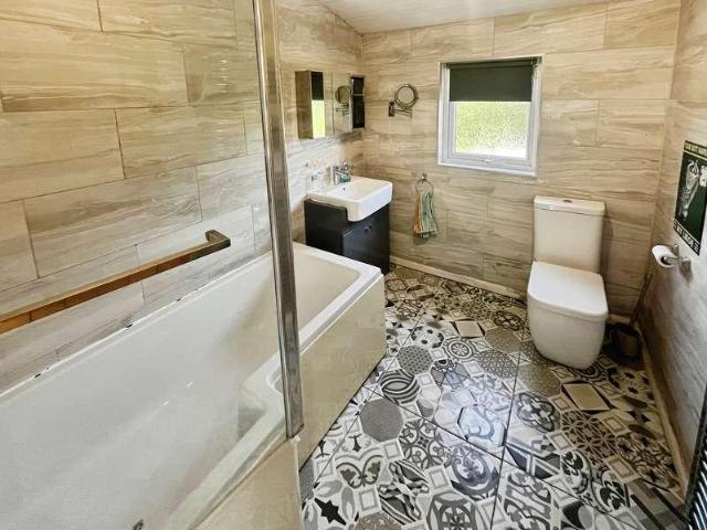 Property for sale in Bradshaw, Lee Bank