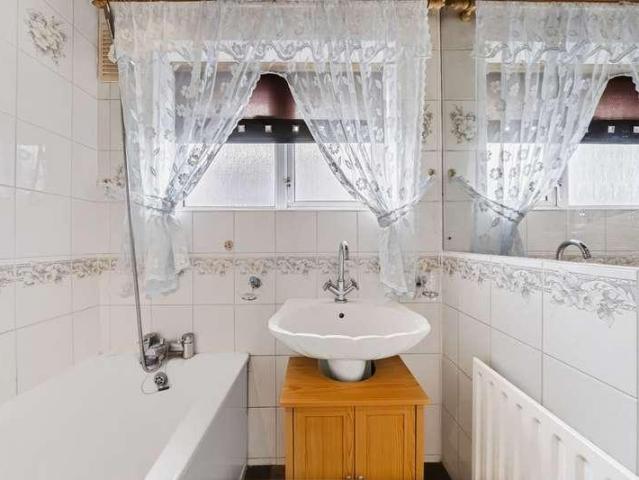 Property for sale in Littleton Common, Spelthorne
