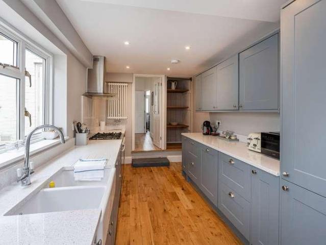 Property for sale in Robin Hood, The Slade