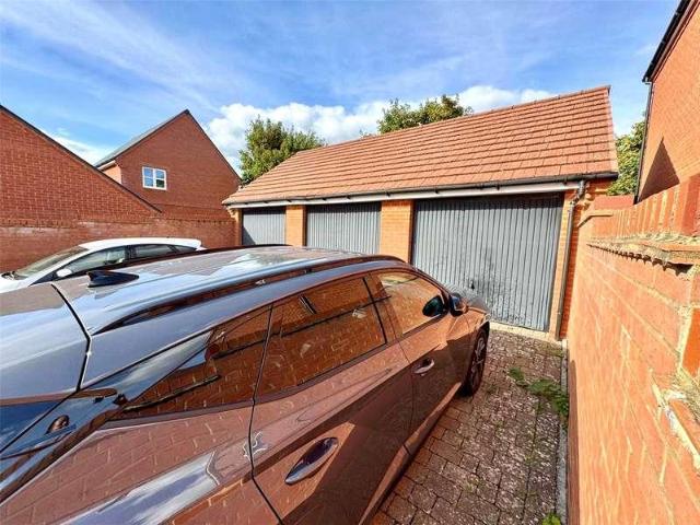 Property for sale in Amesbury