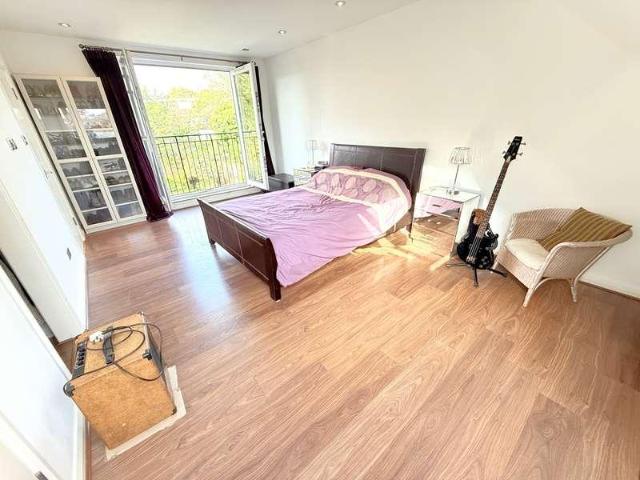 Property for sale in North London Business Park, Greater London