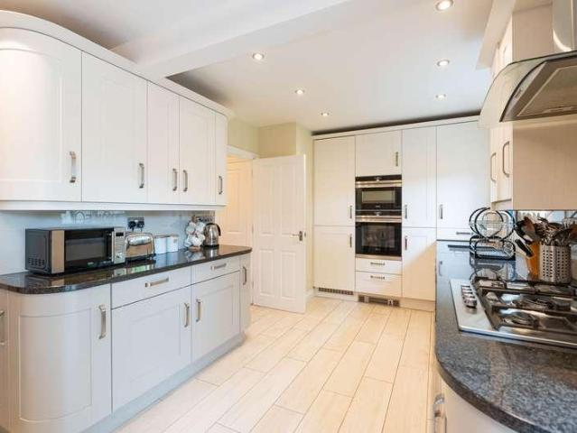 Property for sale in The Slade, Oxfordshire
