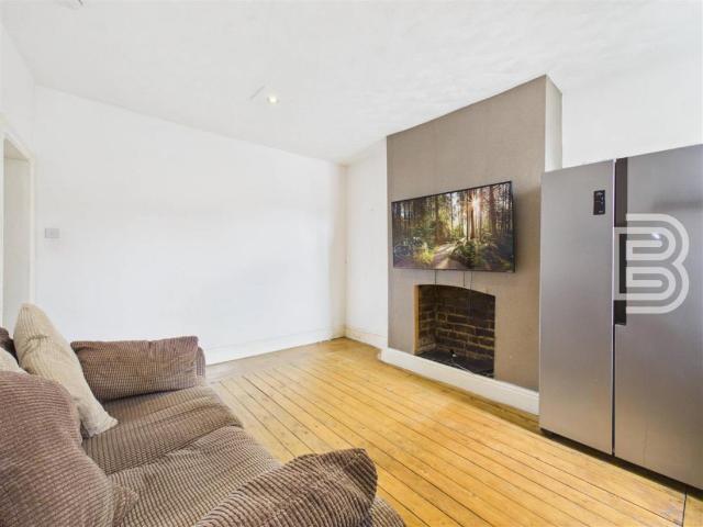 Property for sale in Hillmorton Paddox, New Bilton