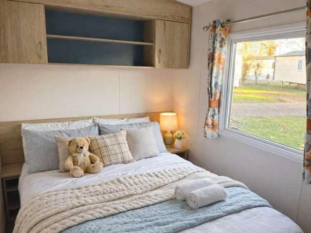 Property for sale in Curlew Green, East Suffolk